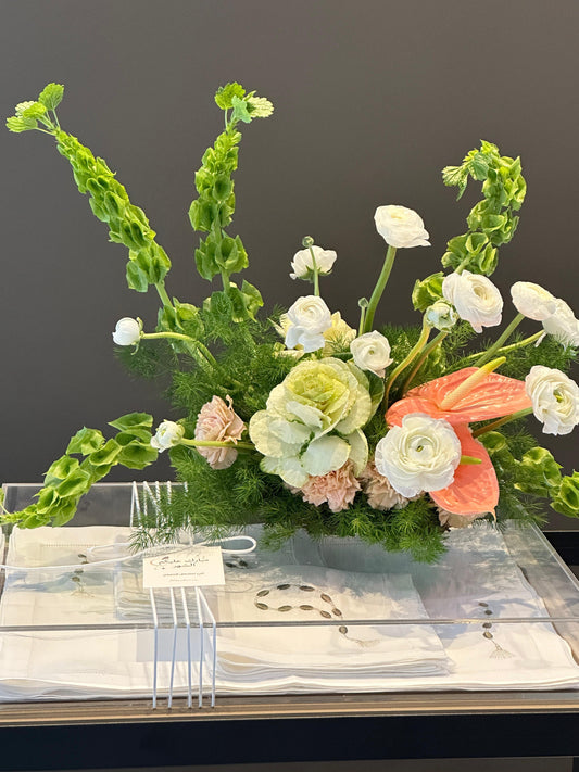 Rananculus Beauty | Luxury Acrylic Box Arrangement