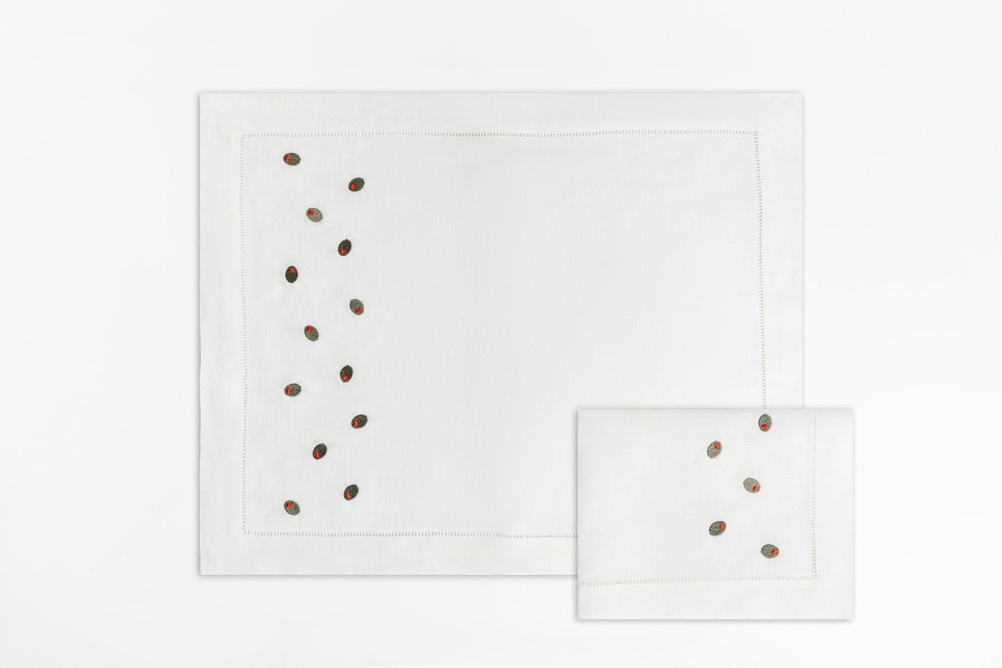 Linen & Olives