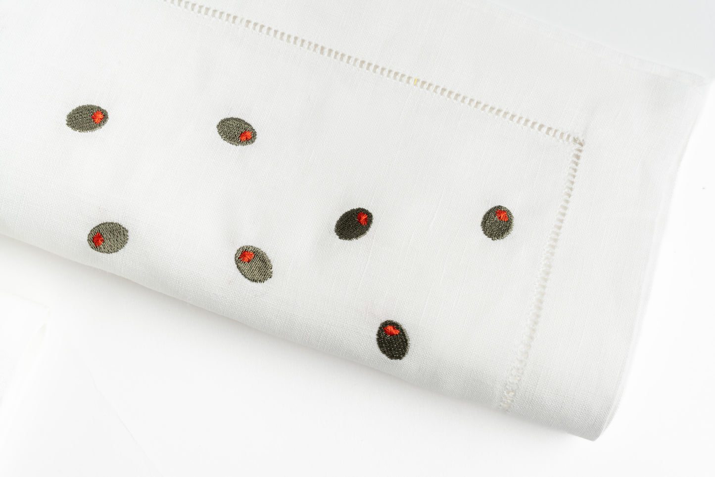 Linen & Olives