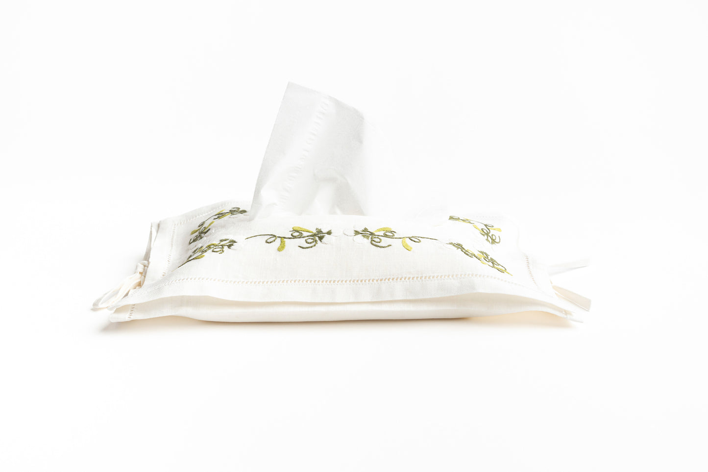 Provençal Tissue Cover