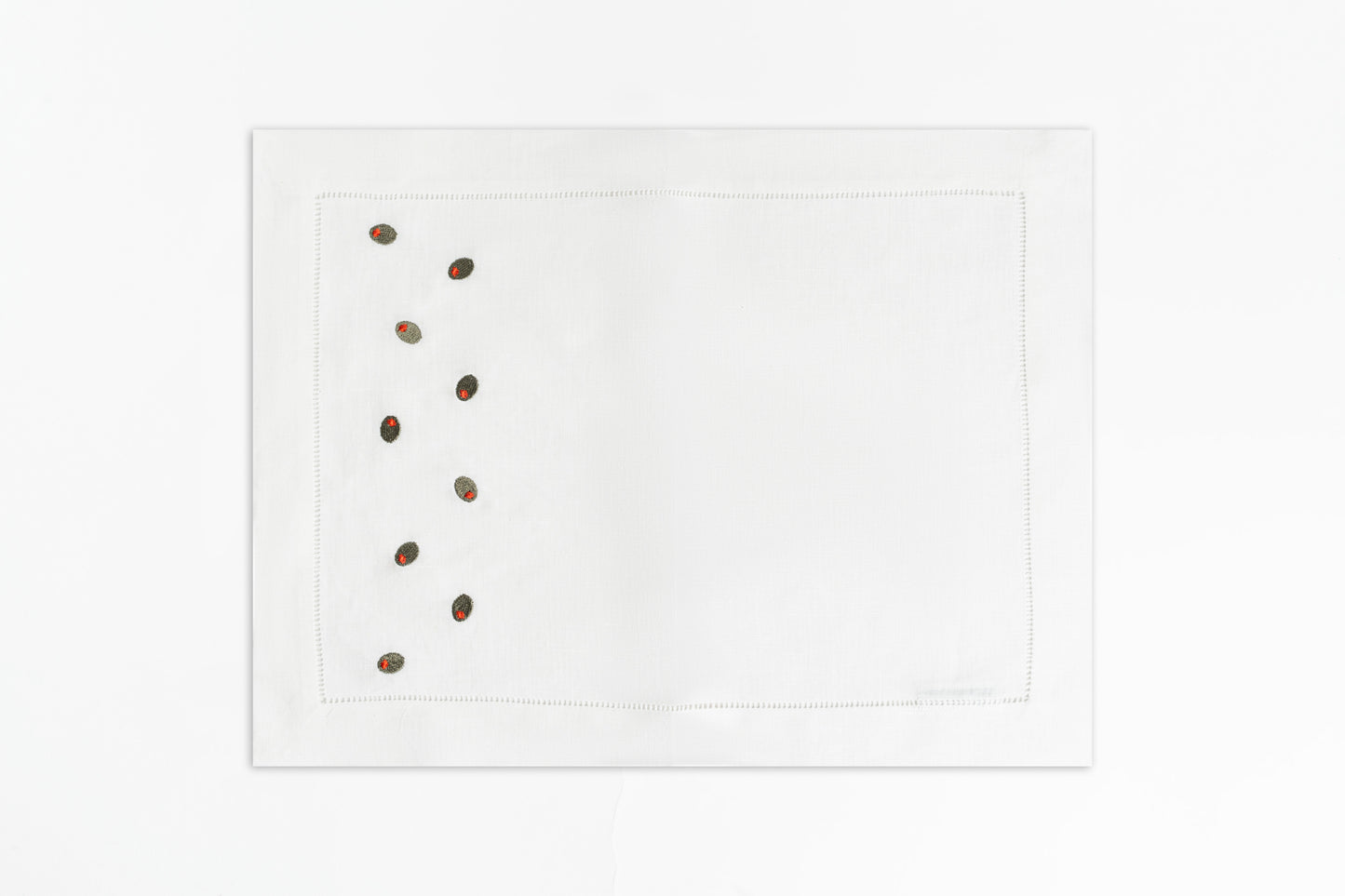 Linen & Olives