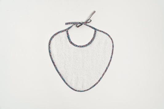 Daily Essential Bib