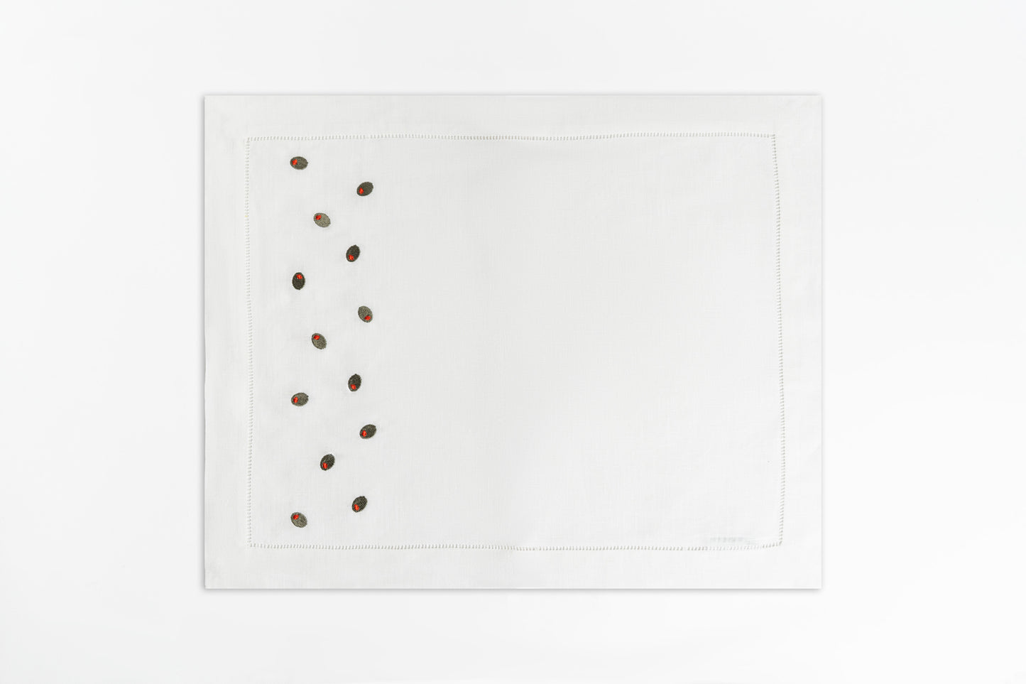 Linen & Olives