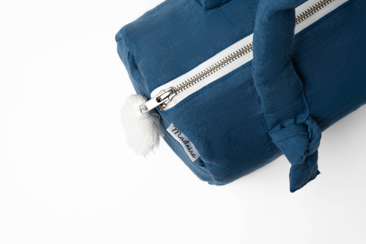 The Knot Weekender